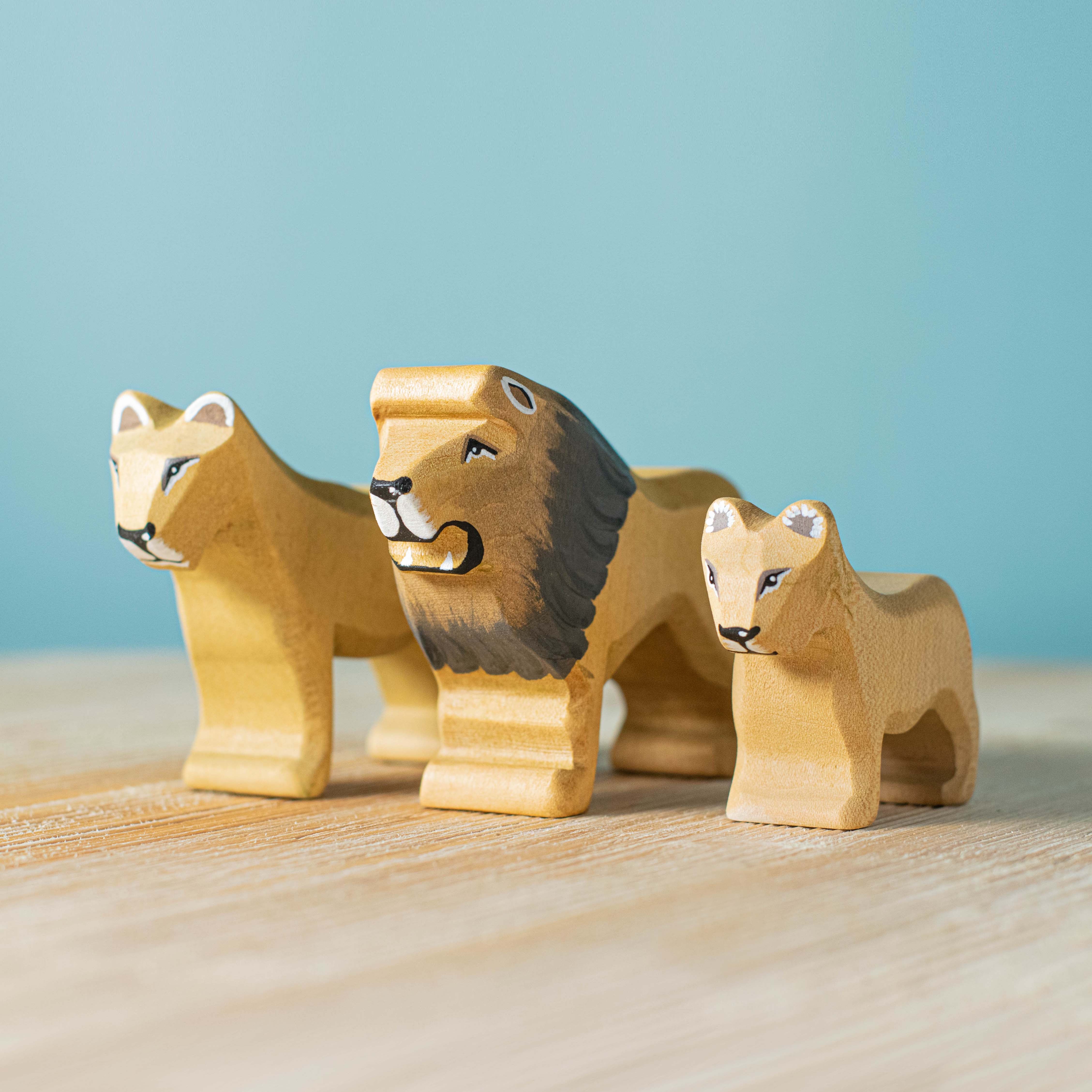 Lion sales pride toys