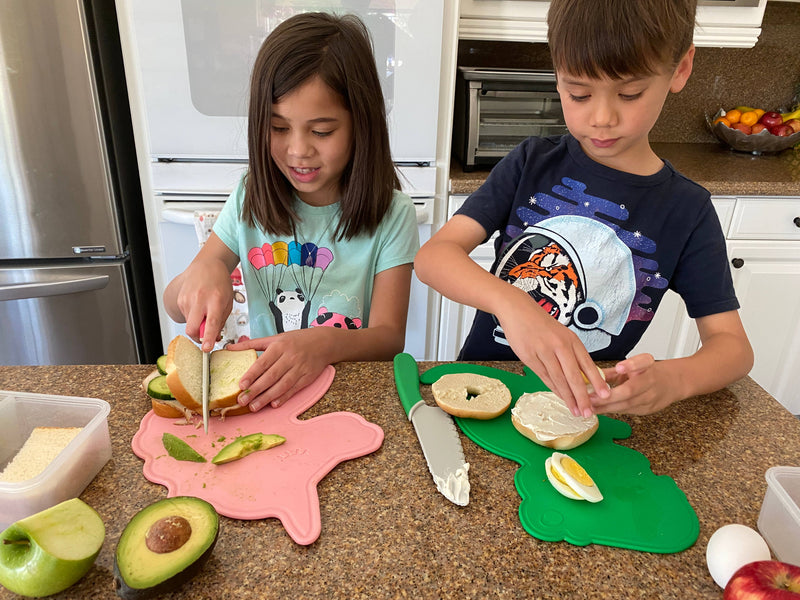 Dino Adventures Cutting Board and Knife Set