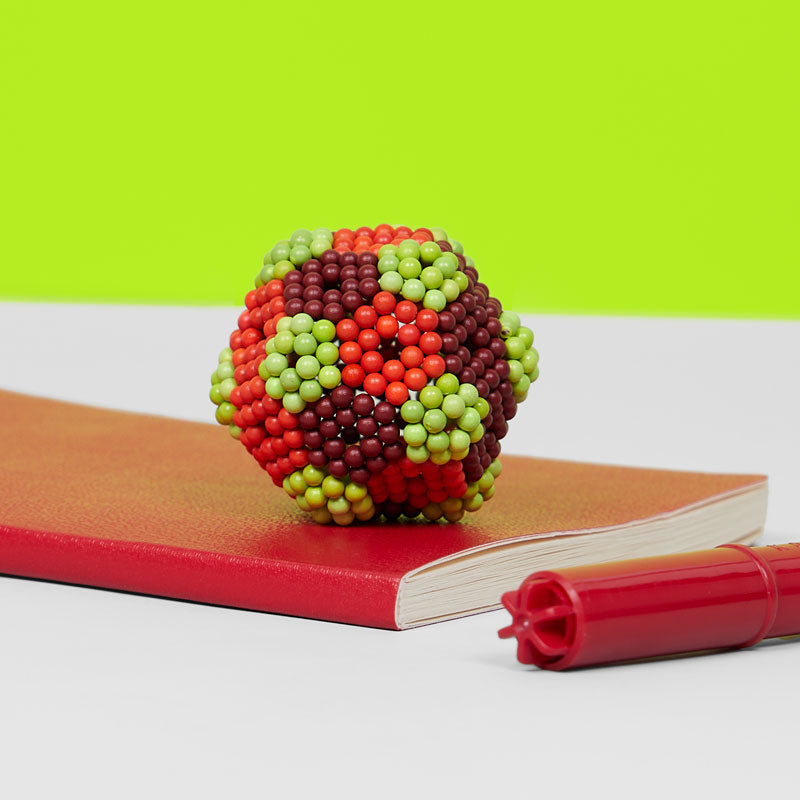 Matte Speks Magnet Balls, Bold Variations