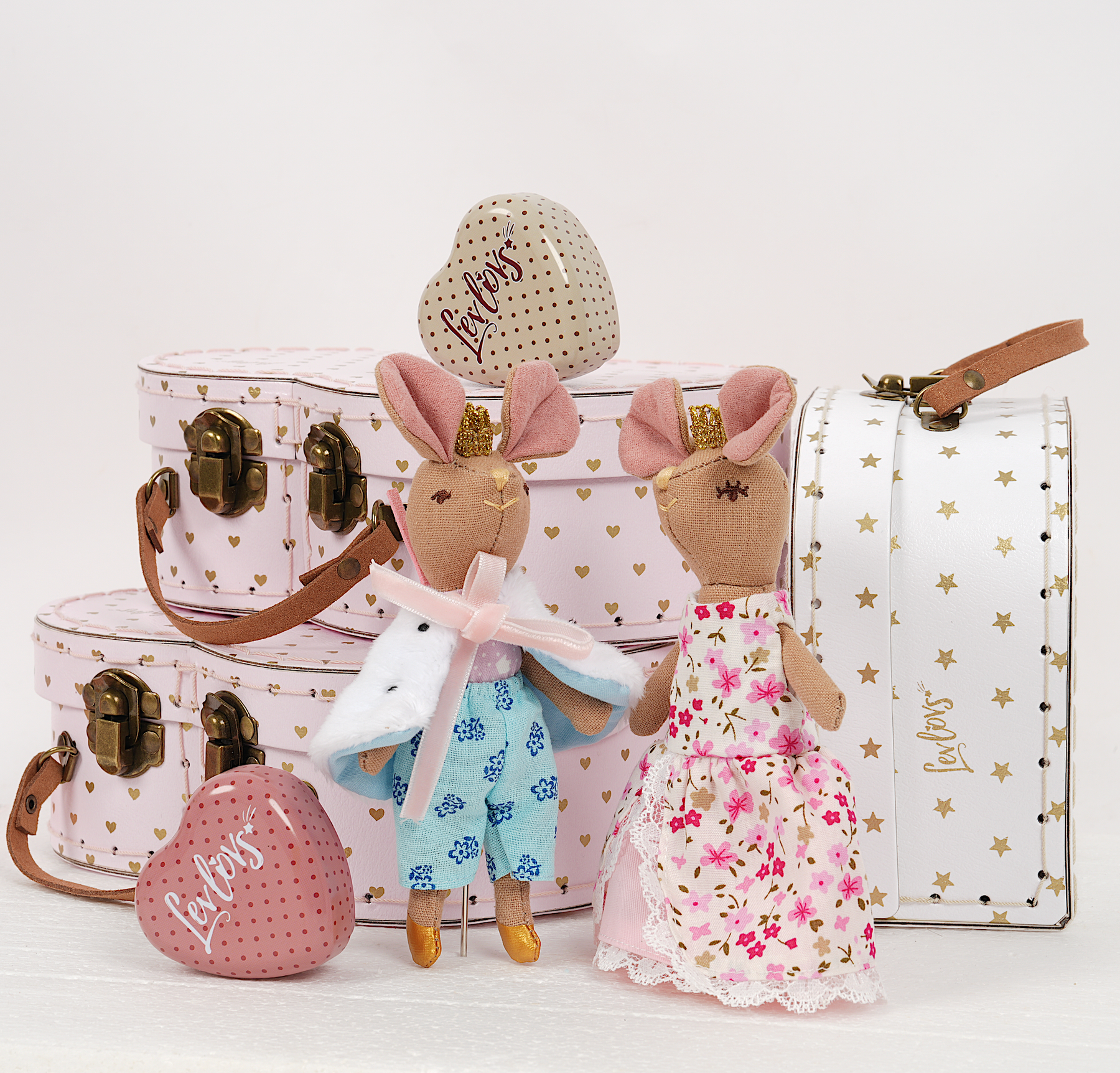 Prince and Princess Mice in a Case – Flying Pig Toys