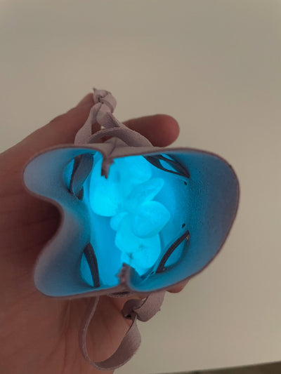 Super Bright Glow Pebbles - Blue