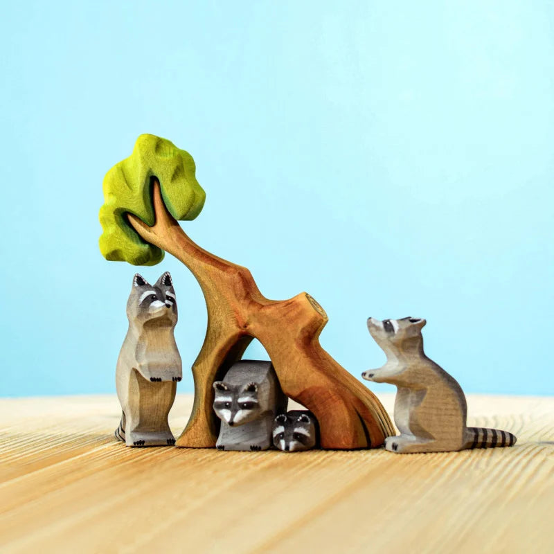 Raccoon Family with Tree Set