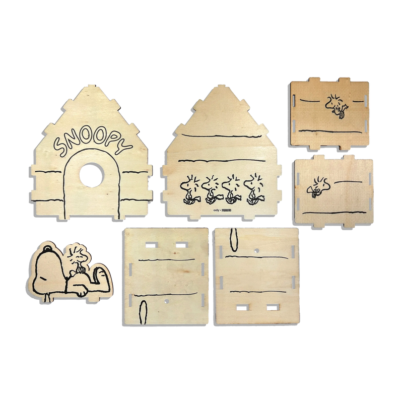 Peanuts:  Color-In’ Wooden Birdhouse Kit