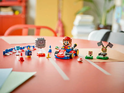 Mario Kart™ – Interactive LEGO® Mario™ & Standard Kart