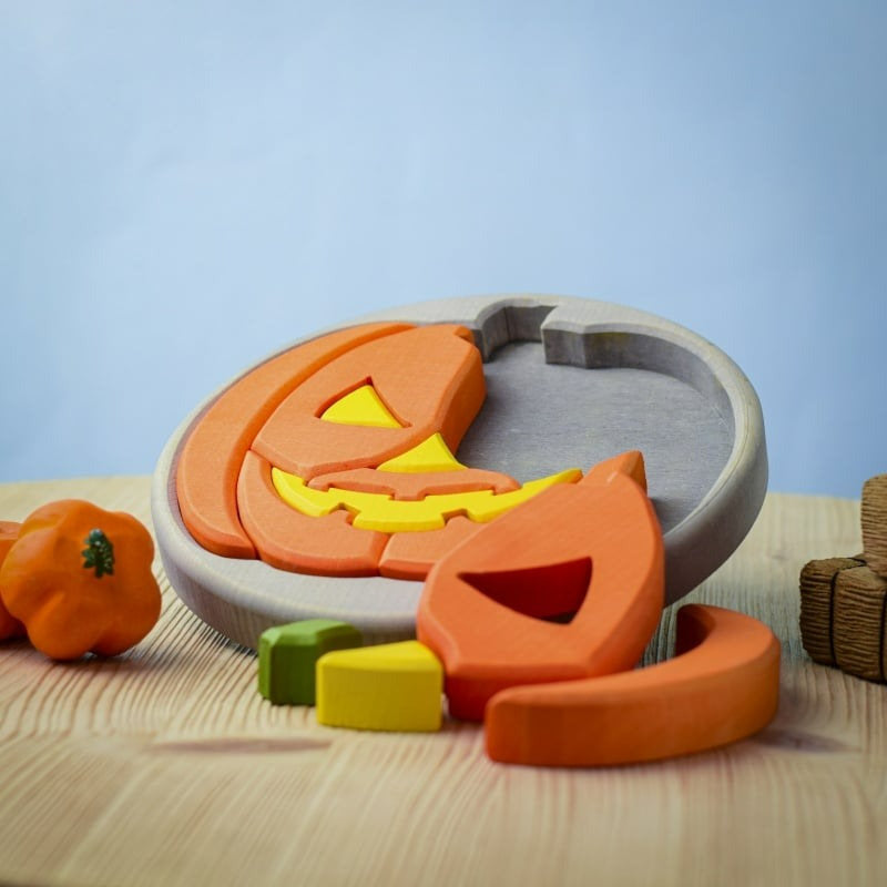 Round Wooden Halloween Puzzle - Gray