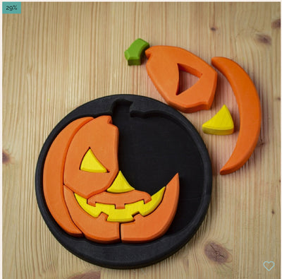 Round Halloween Puzzle Black