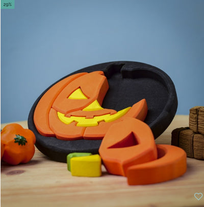 Round Halloween Puzzle Black