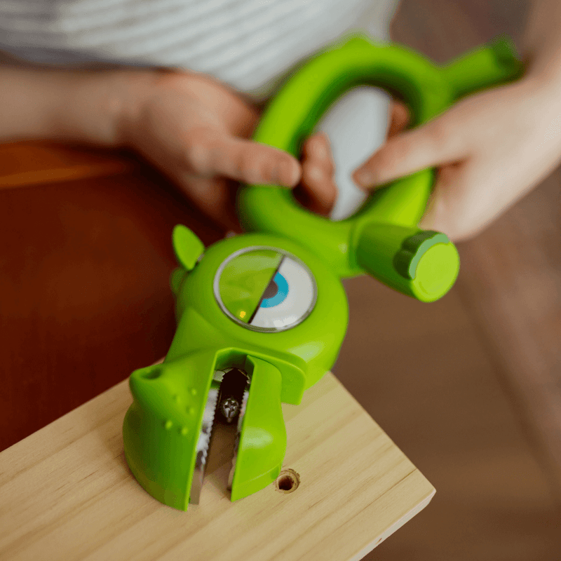 STEM Starter Wrench