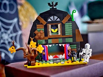 Lego Halloween Barn