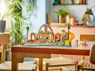 Lego Friends Family Vacation Beach Resort