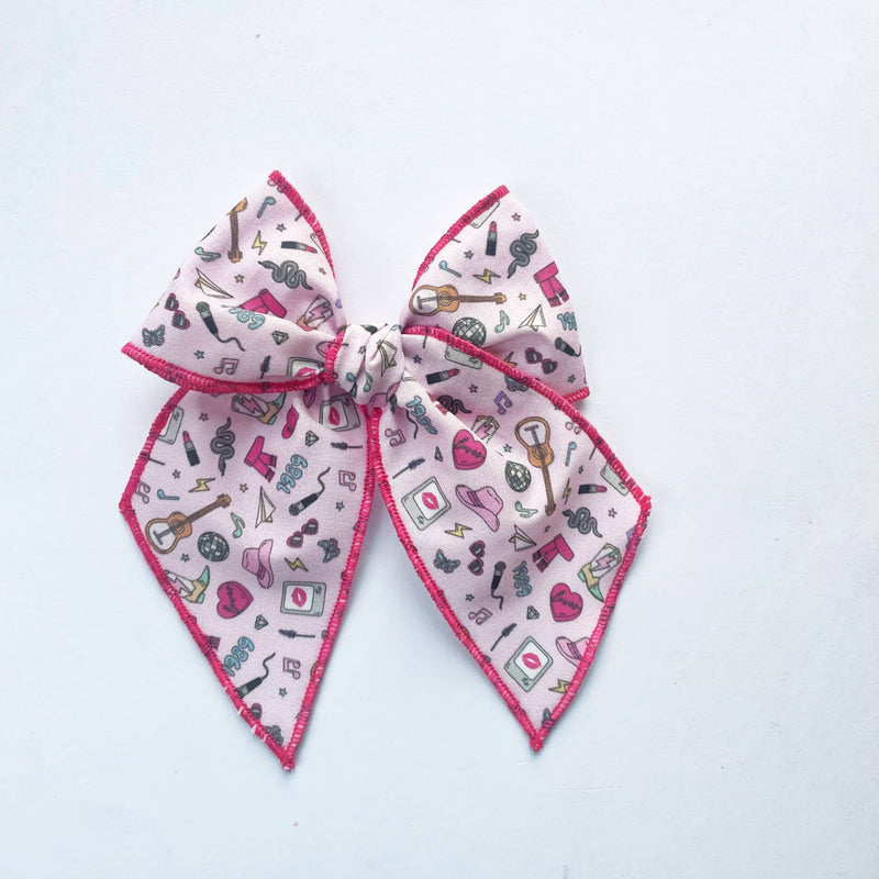Swift-ie Elle Bow
