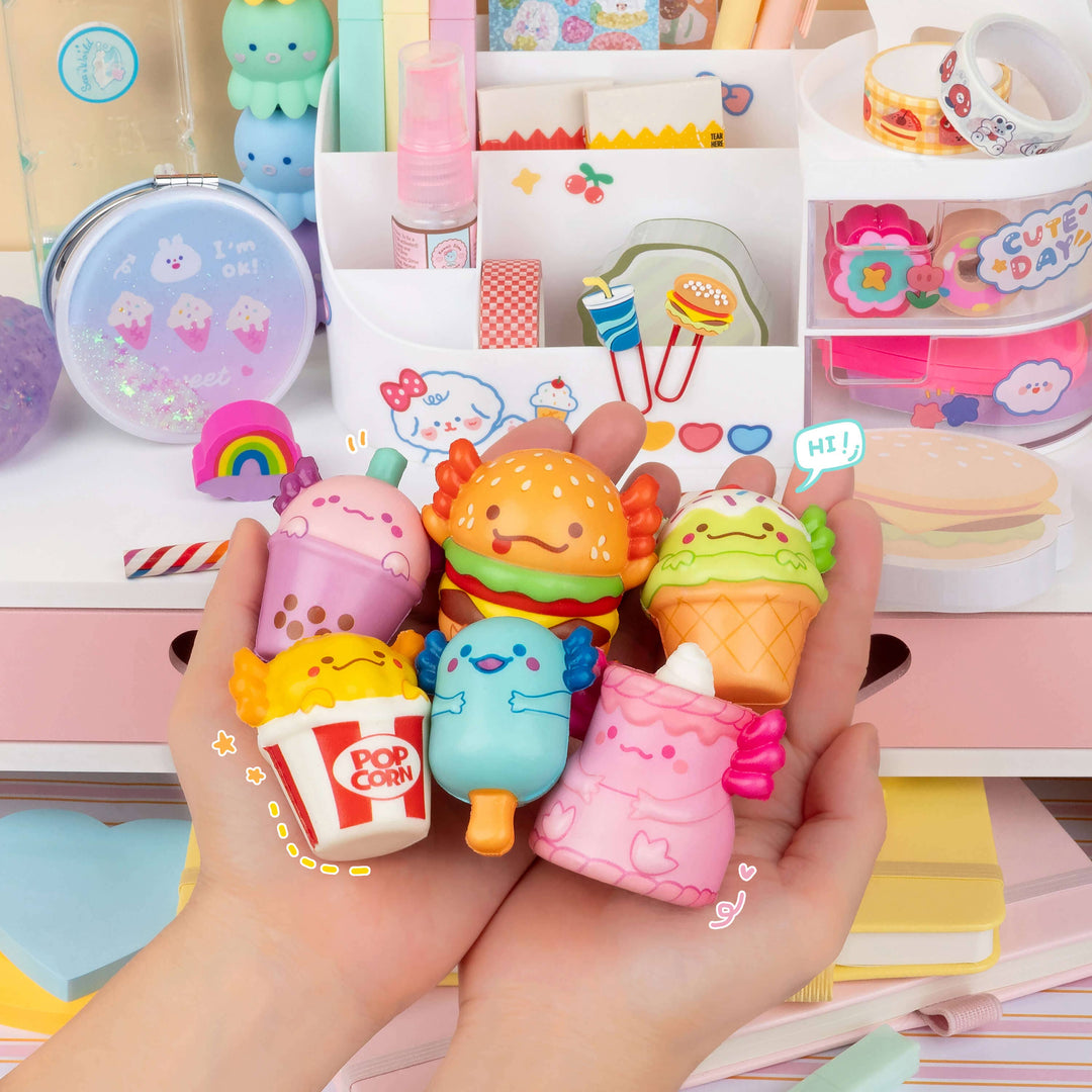 Snaxolotl Mini Squishies – Flying Pig Toys