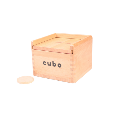 Cubo Montessori Box Starter Kit - object permanence