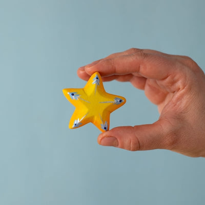 Festive Star Celebration Ring Ornament