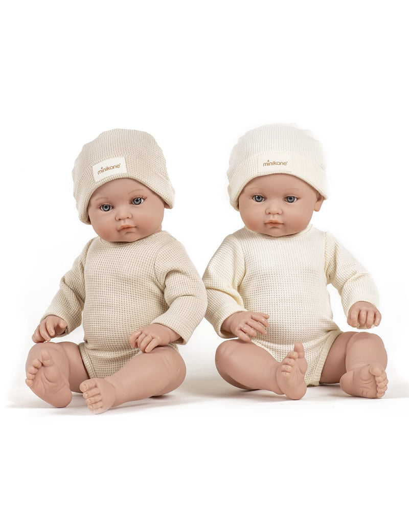 Bambinis – Andréa Long-Sleeved Bodysuit and Ecru Honeycomb Hat Set