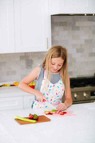 Rainbows & Unicorns Cutting Board & Knife Set