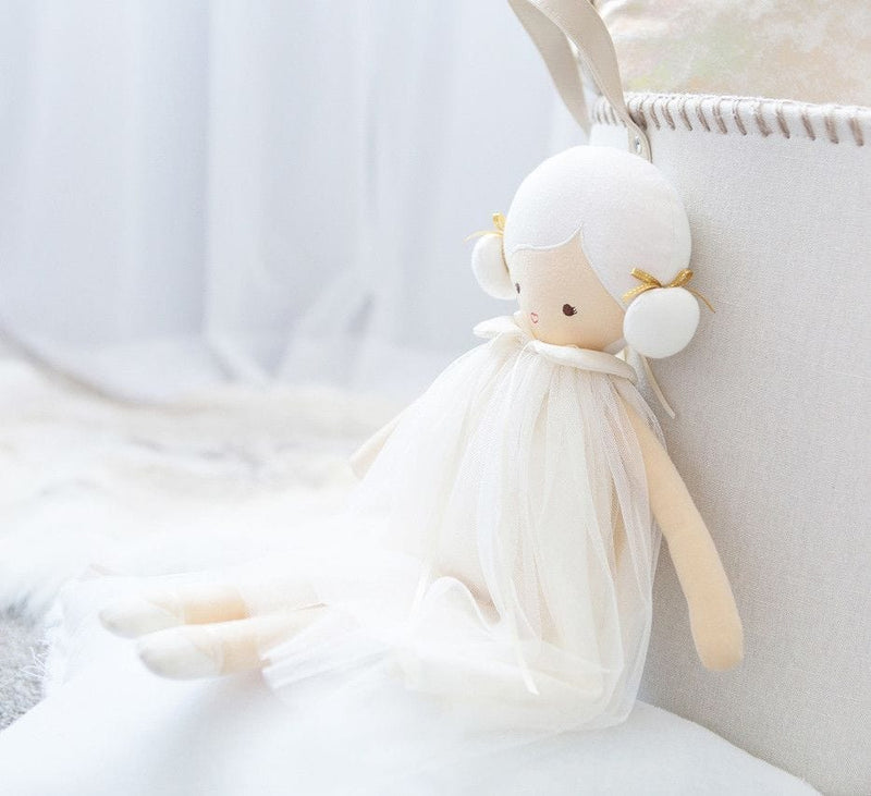 Lulu Doll, Ivory