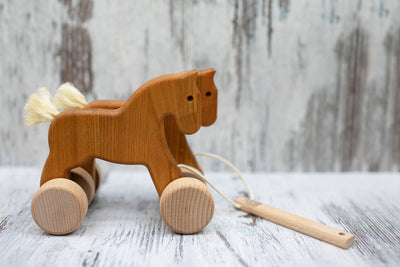 Double Jumping Horses Pull Toy, Natural