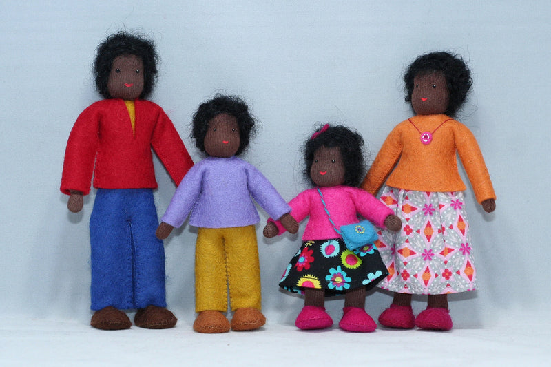 Legacy Dollhouse Dolls, Family of 4