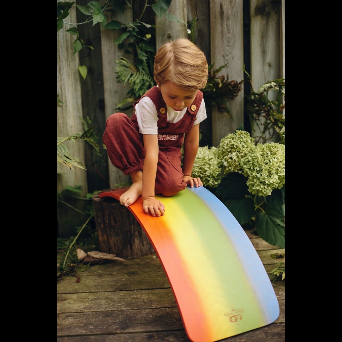 Kinderboard Rainbow – Flying Pig Toys - Main Image