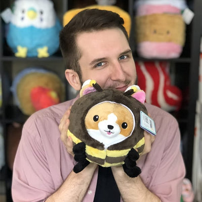 Undercover Corgi in Bee